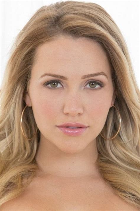 mia malkova cumshot compilation Search